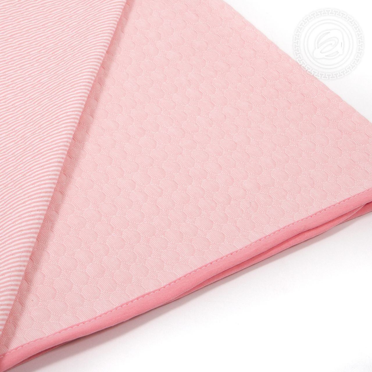 розовые одеяло покрывало трикотаж 1