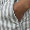 Шорты женские домашние в полоску серые — изображение 3